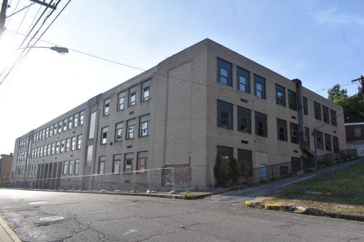 Consultant Recommends Demolition of Former Clay School in East Wheeling